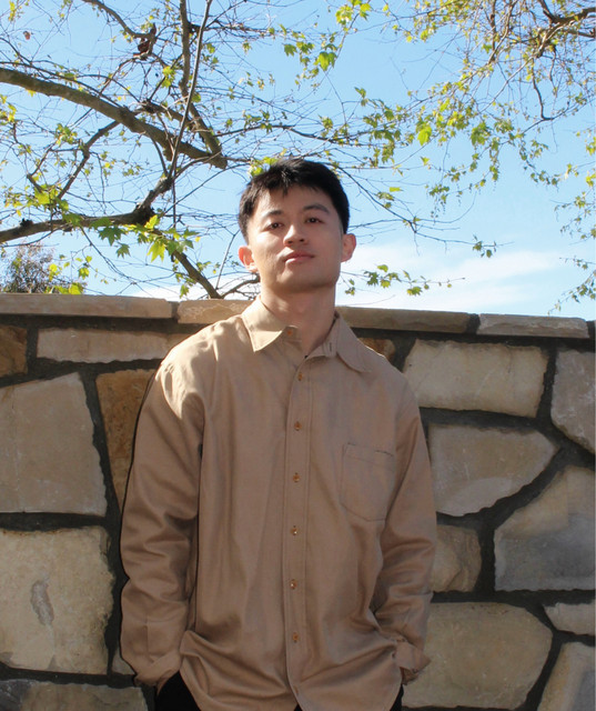 Portrait of Kevin Liu